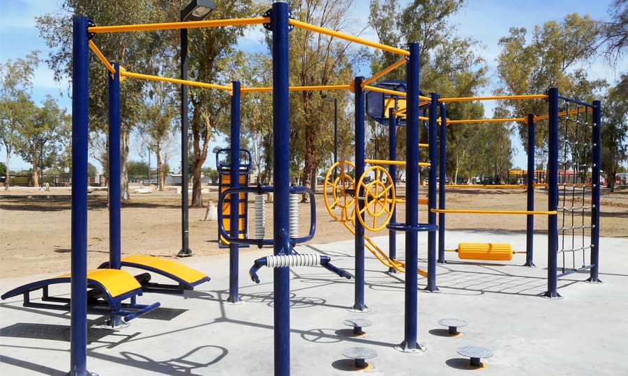 Circuito deportivo para ejercicios multiples
