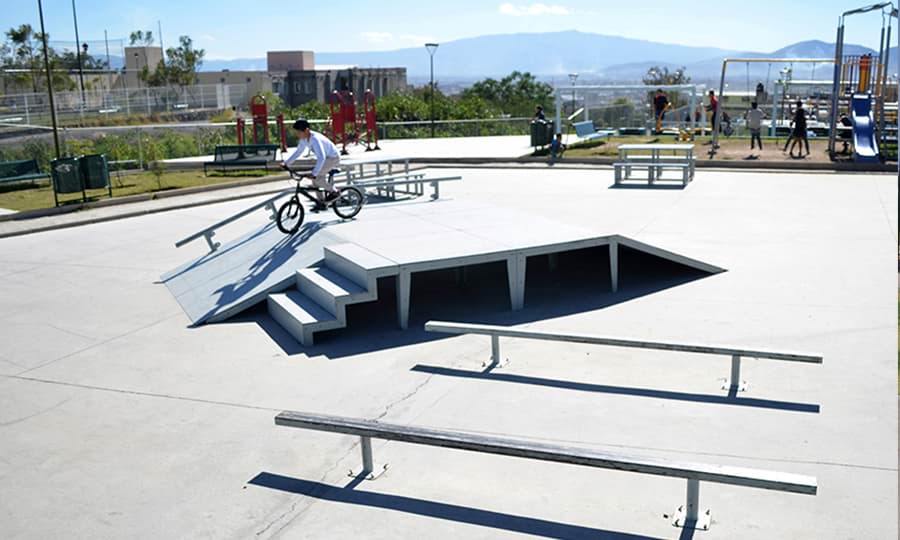 Piramides para patinetas