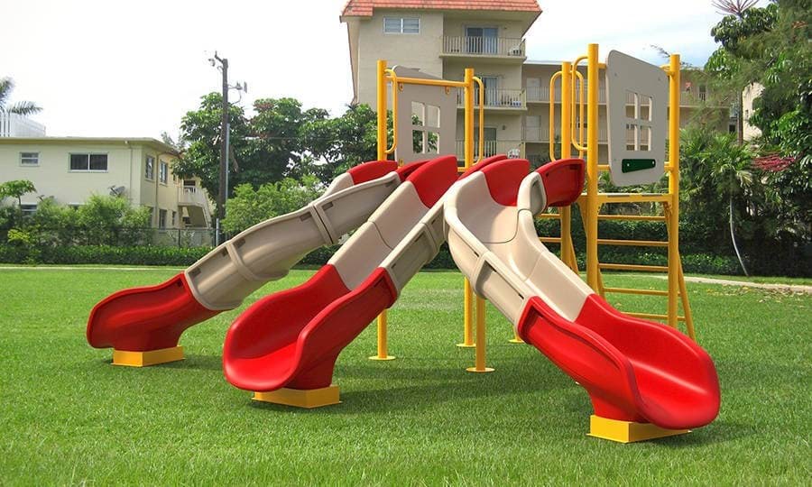 Toboganes infantiles de plástico